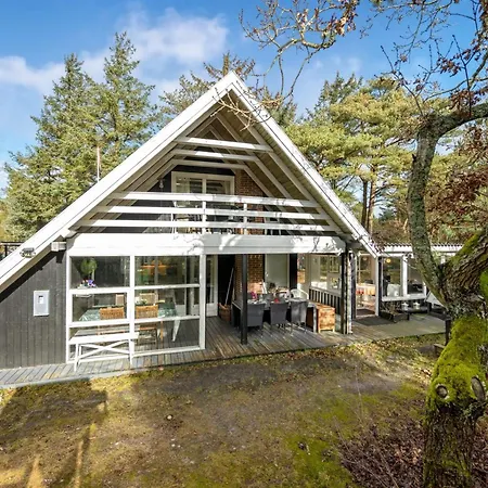 Poul - 1-9km From The Sea By Interhome Blåvand